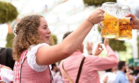 cheers oktoberfest beer festival kicks off in munich global times