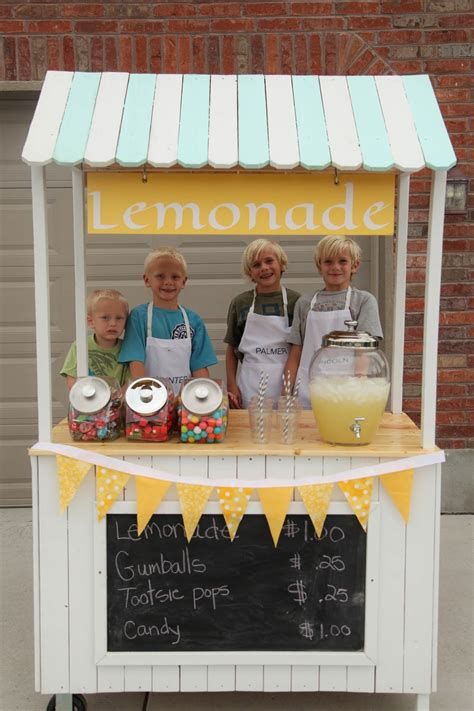 25 effortless diy lemonade stand ideas making your summer parties refreshing diy lemonade