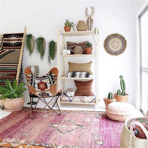 Decorate your living room, bedroom, or bathroom. So much green in this fabulous room I had to share! ( via ...