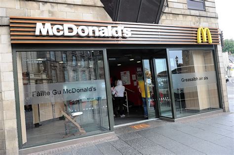 Couple Avoid Jail After They Were Filmed On Cctv Having Sex In Mcdonald