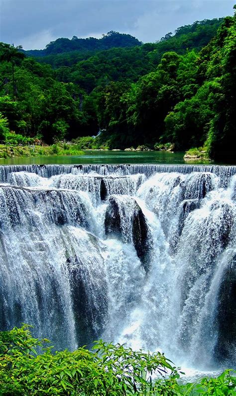 Impressive Waterfalls Around The World Travels And Living