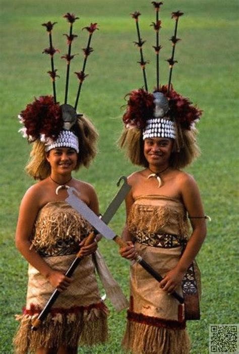 Samoa People Around The World Around The Worlds Costumes Around The