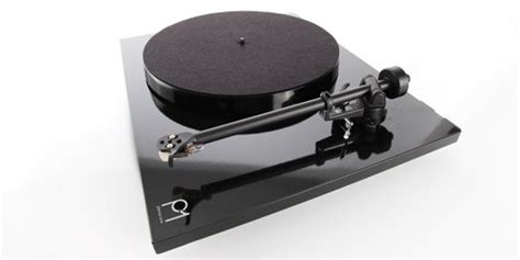 Rega Planar 1 Turntable Graded With Carbon Mm Cartridge Dna Audio