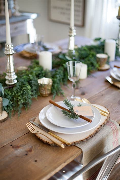 Home // Farmhouse Christmas Tablescape - Lauren McBride | Thanksgiving table settings diy