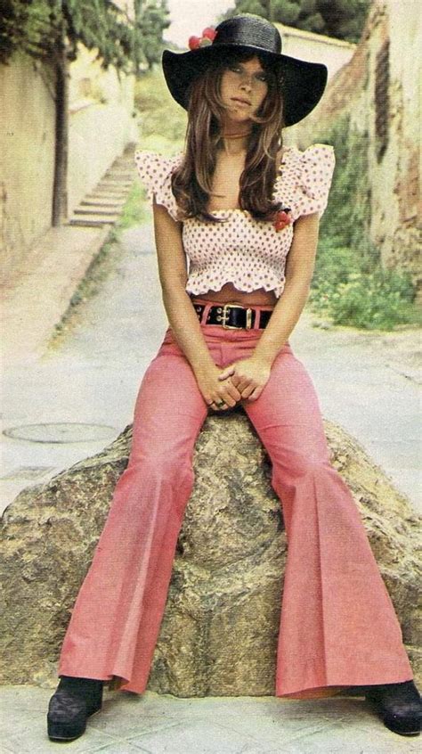 Womens 1970s Vintage Tops In Hippie Fashion Retro Fashion 70s