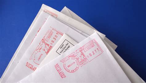 Center the address on the envelope and use a flush left margin. How to Address an Envelope for an Apartment | Bizfluent