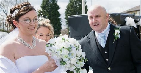 Bride Overjoyed After Father Walks Her Down Aisle Just Days After Heart