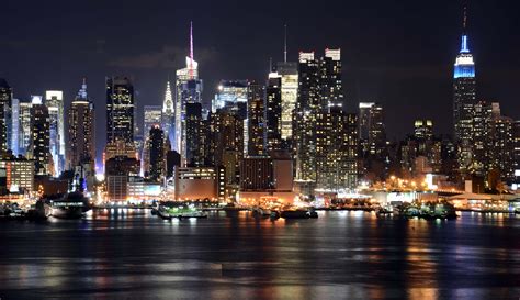 Download new york city skyline 4k desktop & mobile backgrounds, photos in hd, 4k high quality description: New York City 4k Wallpaper New York City Hd Wallpapers ...