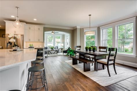5 Home Staging Tips To Get Ready For The Naperville Spring Real Estate