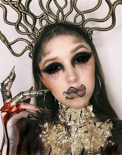 Medusa Inspired Halloween Makeup Ig Makeupby Sammyb Halloweenmakeup Maquillaje Medusa