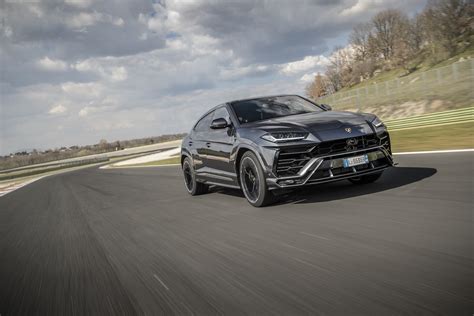 Lamborghini Urus First Drive Review In Italy Lambo Sets A Sizzling