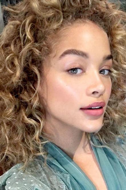 How To Style Your Natural Curls Curly Hair Styles Jasmine Sanders