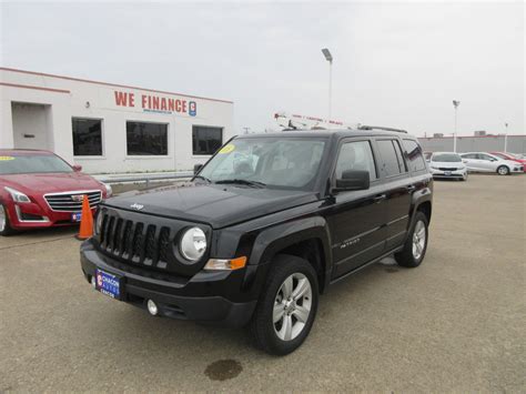 Find tire sizes that are compatible with your 2016 jeep patriot latitude and buy online today at goodyear.com. Used 2016 Jeep Patriot Latitude 4WD for Sale - Chacon Autos