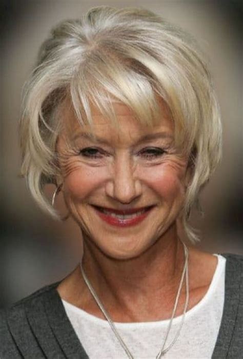 Short Haircuts That Make Women Over 60 Look Younger In 2021 2022