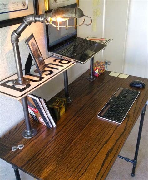 Published july 21, 2021good day mga ka diy, for this video ipapakita ko sa inyo kung paano ko ginawa ang customized computer table na ito na gawa sa tubular. Cute And Utilitarian Computer Table Designs - Bored Art
