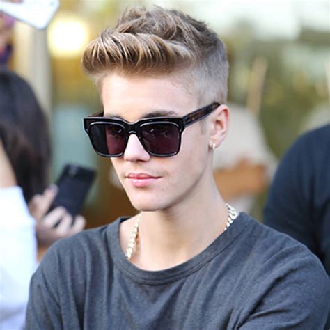 Slide Justin Bieber Dyes Hair Platinum Blond Shocking New Makeover