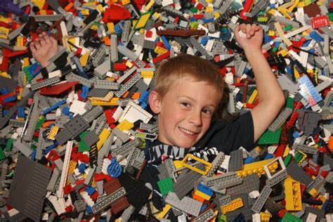 Kid In Lego Lifeukviews
