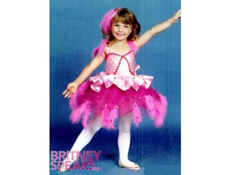Jun 23, 2021 · auch britney spears' (39) freund sam asghari (27) zeigt seine unterstützung für die sängerin öffentlich: Britney Spears 1987 bei einer Talentshow... | Kinderstars ...