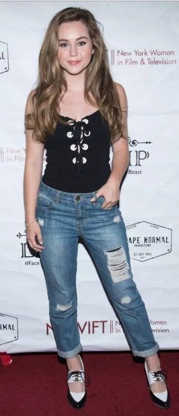 Pin By Just Chilling On Brec Bassinger In 2022 Fashion Skinny Jeans Style