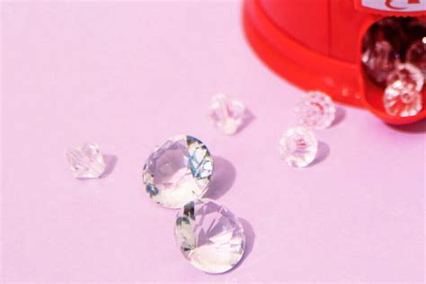 Rhinestone Vs Diamond An Ultimate Introduction To Rhinestones Sunmei