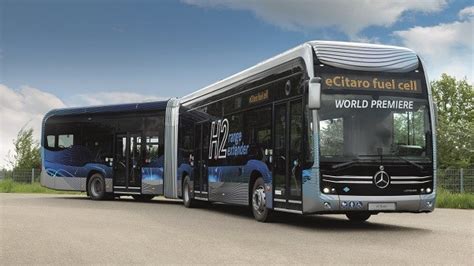 Busworld Europe Daimler Buses Nahverkehrs Praxis