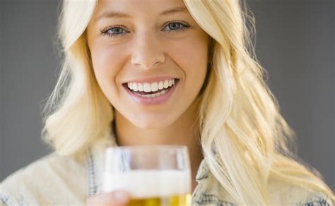 Tutorial su come preparare il pane arabo ad alta idratazione con licoli senza nichel, lievito di birra, lattosio, proteine del latte e istamina. Birra, i benefici e i trucchi per evitare gonfiori: 10 ...