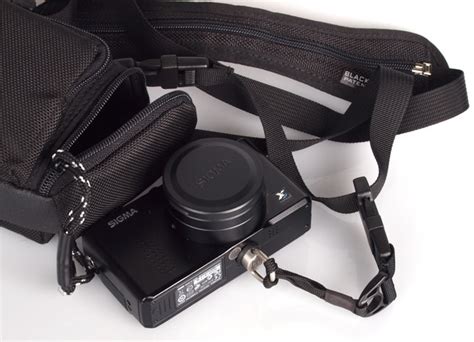 *all images above are courtesy. BlackRapid SnapR 20 Camera Bag and Sling Strap Review ...