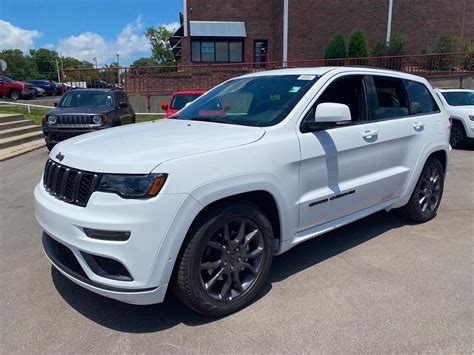 With style, class, and timeless proportions, we give it 8 out of 10. New 2020 Jeep Grand Cherokee High Altitude 4×4 4WD Sport ...