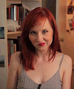 Image Lydia Bennet Gif The Lizzie Bennet Diaries Wiki Wikia