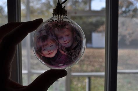 Diy Keepsake Ornamentthis Was Done In 2001 And Ive Brought Out The