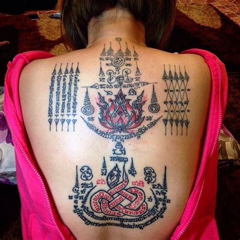 Pin By Sarah Deeb On Tattoos Thai Tattoo Muay Thai Tattoo Back Tattoo