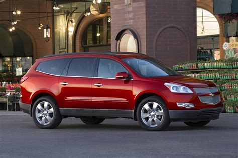 2009 12 Chevrolet Traverse Among Gm Suvs Recalled For Power Liftgate