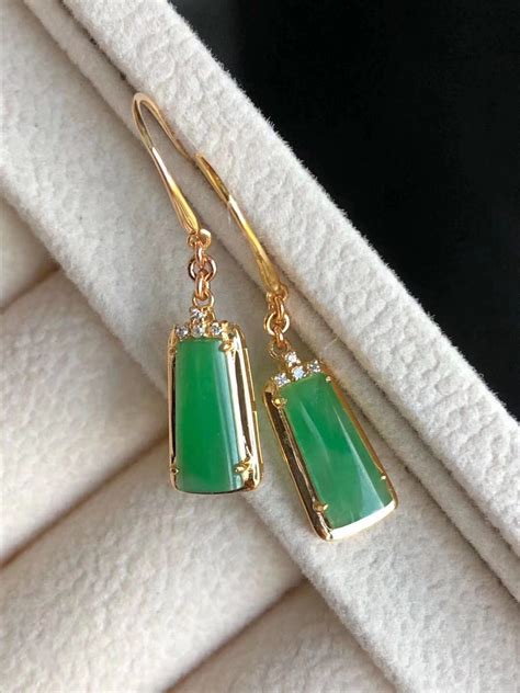 High Grade Natural Jadeite Earrings 18k Gold And Icy Pure Green Jadeite