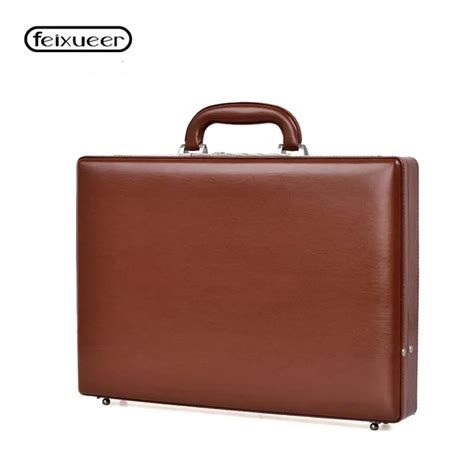 Feixueer Luxury Business Leather Suitcase 14 Laptop Briefcase Men