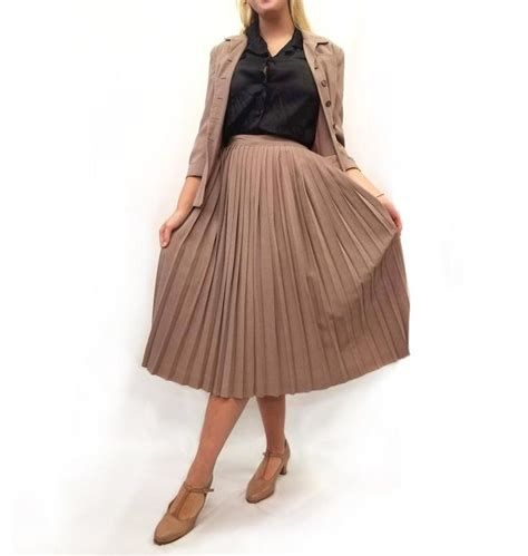 Satin Skirt Pleated Skirt Midi Skirt Vintage Suits Vintage 1950s