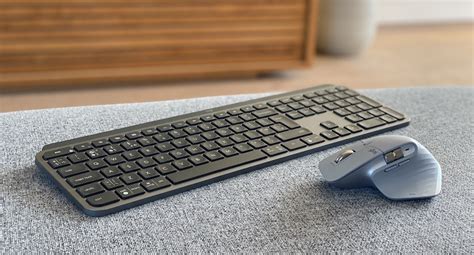 Logitech Mx Keys Advanced Wireless Keyboard Review Techtwotv