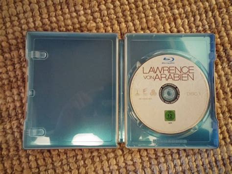 Lawrence becomes a flamboyant, messianic figure in the cause of arab unity but his psychological instability threatens to undermine his achievements. Lawrence of Arabia (Blu-ray SteelBook) Germany | Hi-Def ...