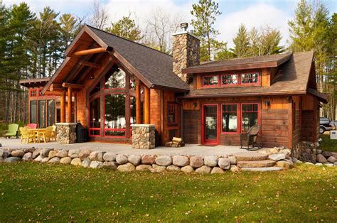 A Creative Half Log Hybrid Home In Wisconsin