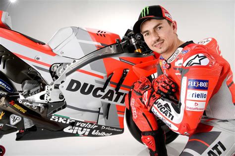 Lorenzo The Team And The Bike Are Ready To Win Motogp