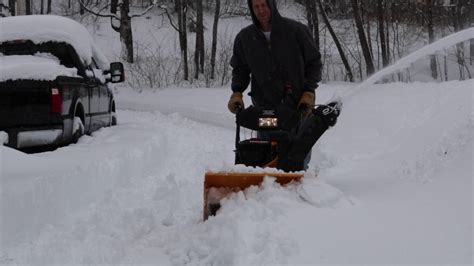 Snow Blowing The Driveway With A Cub Cadet 2x 528 Swe Snow Blower Youtube