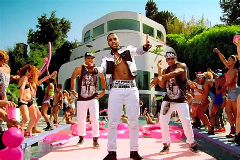 Jason Derulo Releases Wiggle Video Featuring Snoop Dogg