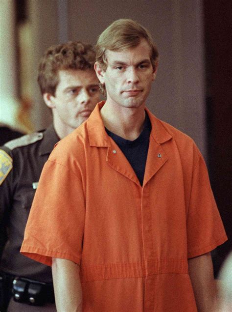 Monster The Jeffrey Dahmer Story How Jeffrey Dahmer Was Caught