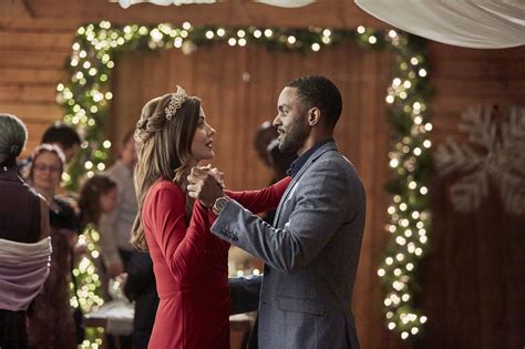 Hallmark Christmas Movies 2020 Full List And Schedule The Nerdy