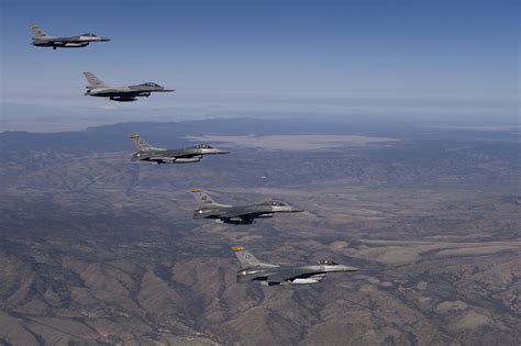 Five Arizona Air National Guard F 16 Fighting Falcons Soar Over The