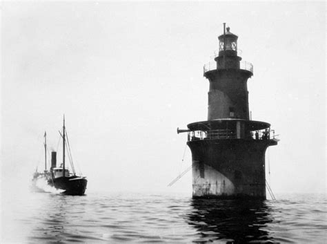 1906 A Caisson Lighthouse In The Gulf Of Mexico First Goes Into