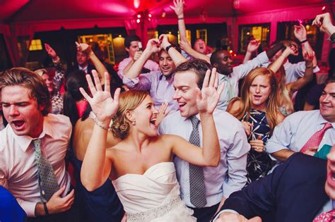 Nobody Parties Like A Wedding Party Worlds Best Wedding Photography