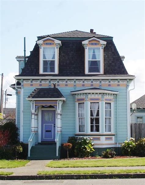 7 Of The Most Beautiful Historical Homes For Sale In The Pacific