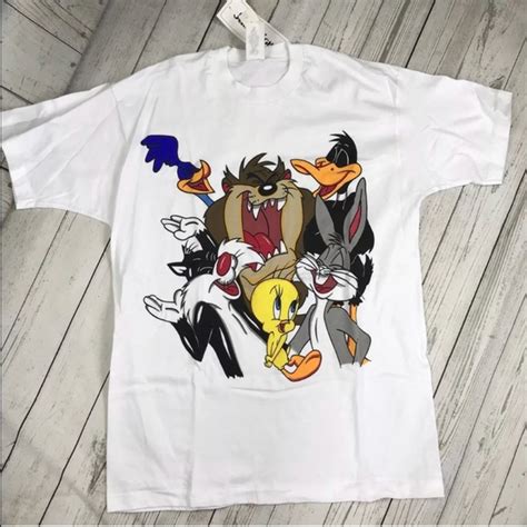 Vintage Shirts Vintage Looney Tunes Group Character Tshirt Poshmark
