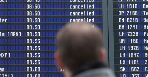 Strike Grounds Hundreds Of Flights In Germany