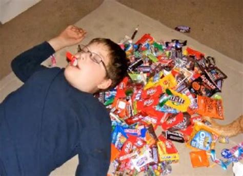 Candy Calculator Tells You How Much Left Over Halloween Candy You Can Eat